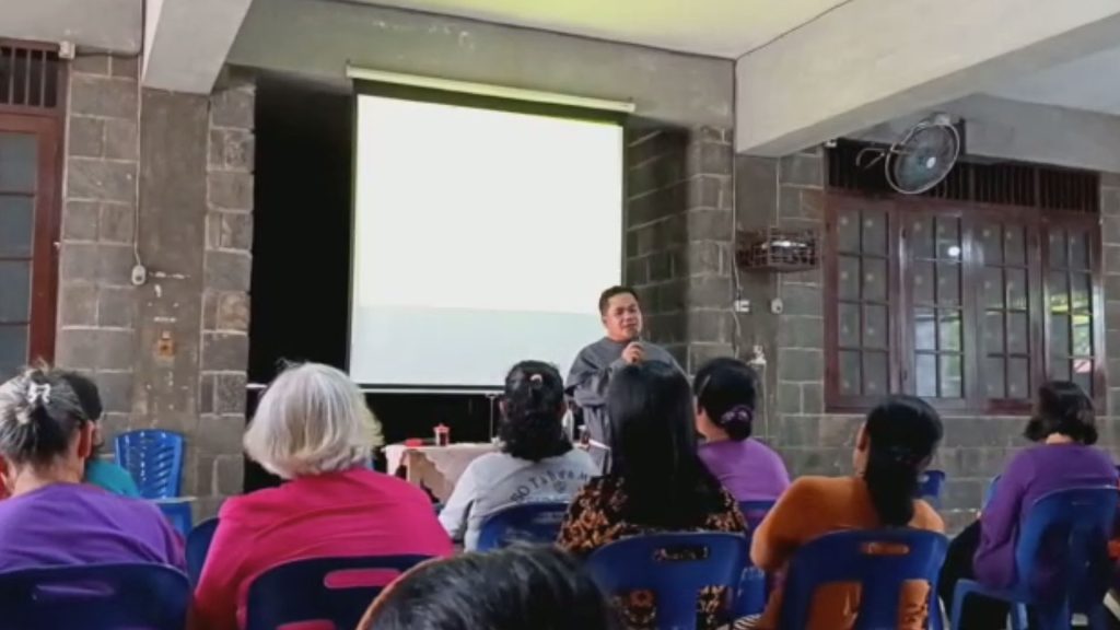 Peringatan Hari Ekologi Sedunia, Paroki Padang Bulan Gelar Kegiatan Sosialisasi Ensiklik Laudato Si' dan Gotong Royong Sosialisasi Ensiklik Laudato Si'