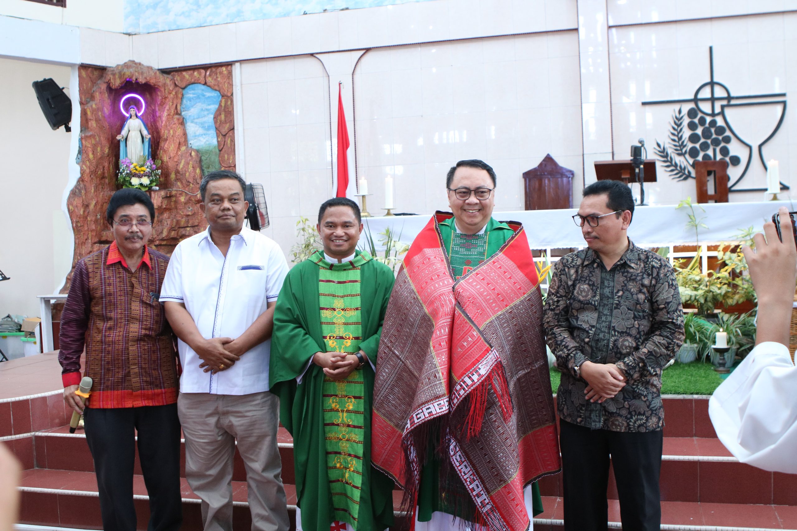 Yayasan Don Bosco Medan Hibahkan Gedung TK untuk Pengembangan Gereja di Stasi Simalingkar